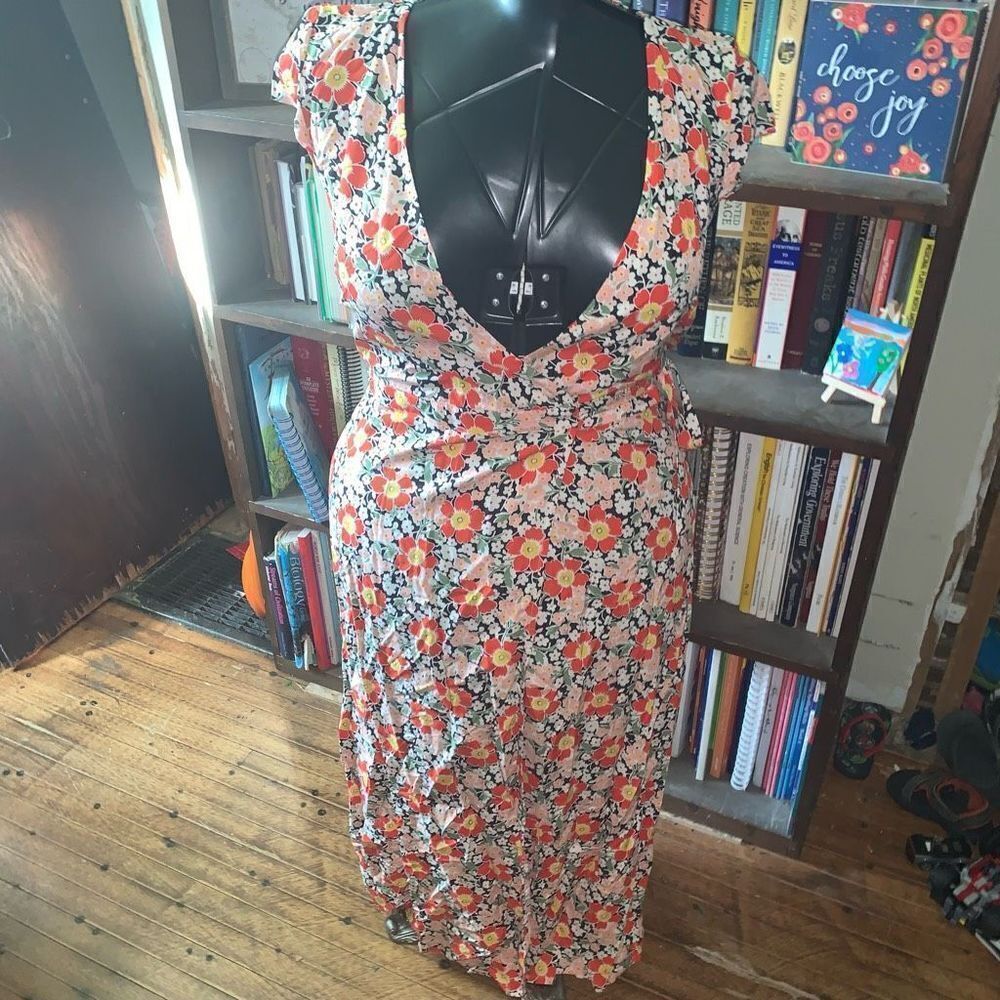 J Crew Mercantile red floral XXS flowy v-neck ruffled wrap dress